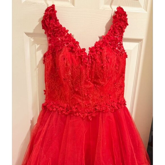NWT Mori Lee 9600 Tulle Cocktail Dress Scarlet Size 4 - Picture 5 of 8